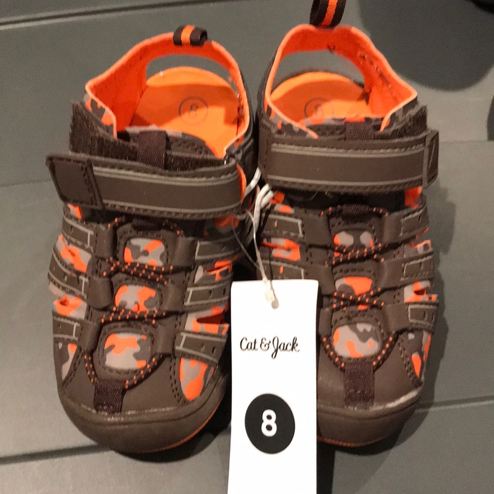 Water shoes.  Size 8 toddler boy.  Never worn.